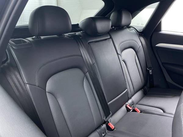 2018 Audi Q3 Premium Sport Utility 4D suv Black - FINANCE ONLINE -... for sale in Atlanta, CA – photo 19