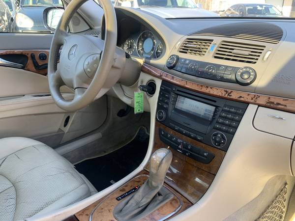 2003 Mercedes-Benz E 320 /Harman/Kardon Sound//Moon Roof/ Alloy... for sale in Analomink, PA – photo 19