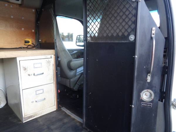 2012 Chevy Chevrolet Express 2500 Cargo Van Bins Drawers Well for sale in Hampton Falls, NH – photo 14