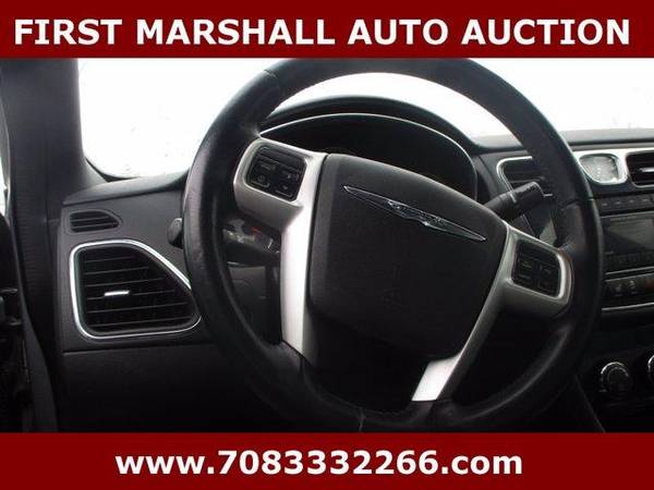 2013 Chrysler 200 Limited - Auction Pricing - - by for sale in Harvey, IL – photo 7