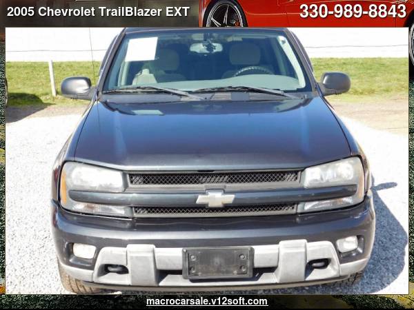2005 Chevrolet TrailBlazer EXT LT 4WD 4dr SUV with - cars & trucks -... for sale in Akron, OH – photo 4