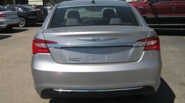 2013 CHRYSLER 200 - - by dealer - vehicle automotive for sale in Grand Rapids, MI – photo 5