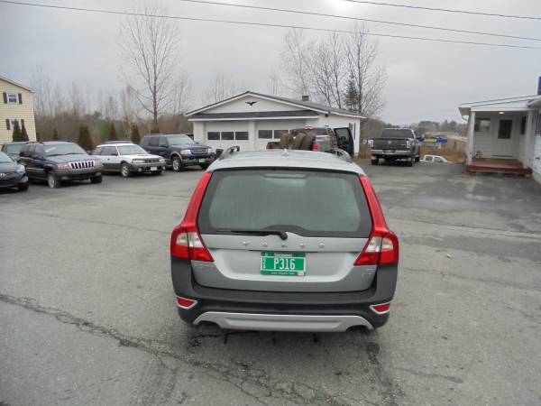 2009 Volvo XC70 3.2 Wagon 4-Door Southern Vehicle No Rust!! - cars &... for sale in Derby vt, VT – photo 4