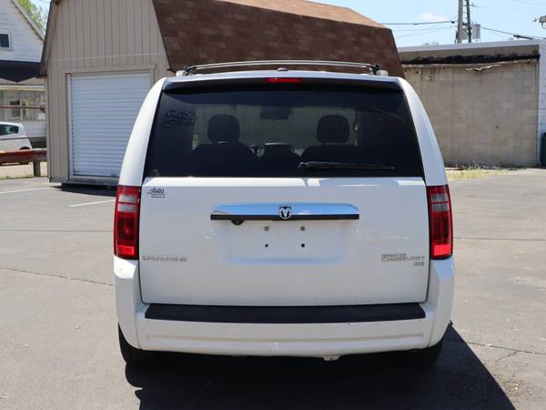 2010 Dodge Grand Caravan Hero - - by dealer - vehicle for sale in Indianapolis, IN – photo 3