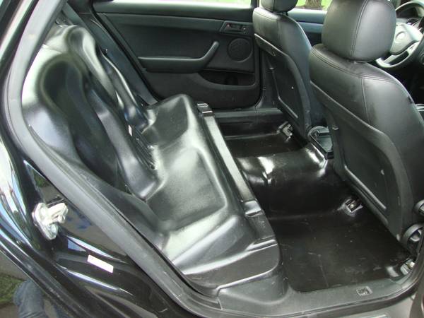 2011 Chevy Caprice Police Interceptor (Low Miles/6 0 Engine/1 Owner) for sale in Deerfield, WI – photo 16