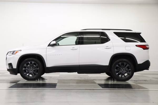 WAY OFF MSRP! ALL NEW 2021 White Chevy Traverse RS AWD White SUV -... for sale in Clinton, MO – photo 20