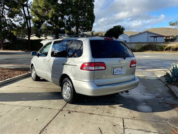 2002 Toyota Sienna - Full Roof Rack/Third Row - - by for sale in San Luis Obispo, CA – photo 7
