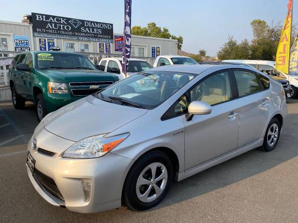 2015 Toyota Prius Three 4dr Hatchback - Comes with Warranty! - cars... for sale in Rancho Cordova, CA – photo 3