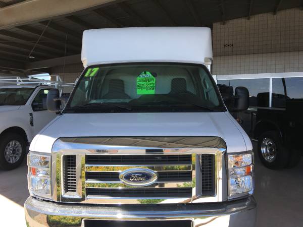 2017 Ford F350 cutaway van with a 10' Supreme Spartan body for sale in Glendale, AZ – photo 2