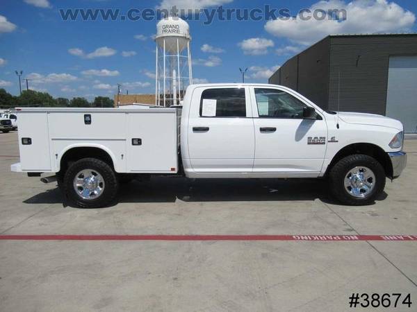 2017 Ram 2500 4X4 CREW CAB WHITE Must See - WOW!!! for sale in Grand Prairie, TX – photo 5