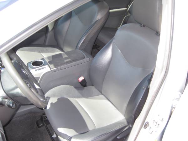 2012 Toyota Prius V Wagon, Heated Leather, NAV, B/U Cam, 38KMi... for sale in West Allis, WI – photo 10