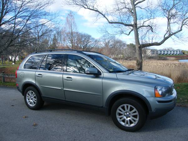 2008 Volvo XC90 All Wheel Drive Third Row Seating Must See Gorgeous... for sale in East Providence, NY – photo 5