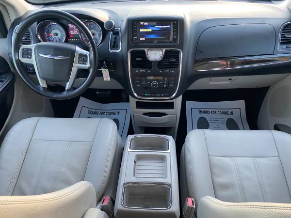 2013 CHRYSLER TOWN AND COUNTRY TOURING**FULLY LOADED*LOW... for sale in Wheat Ridge, CO – photo 14