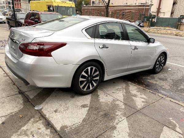 2018 Nissan Altima 2.5 SV - EVERYONES APPROVED! - cars & trucks - by... for sale in Brooklyn, NY – photo 7