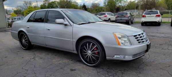 2008 Cadillac DTS - - by dealer - vehicle automotive for sale in Pontiac, MI – photo 3