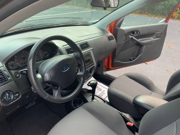 2005 FORD FOCUS ZX3 SE for sale in Columbia, SC – photo 8