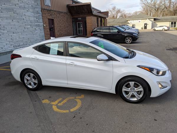 2016 Hyundai Elantra - cars & trucks - by dealer - vehicle... for sale in Evansdale, IA – photo 5