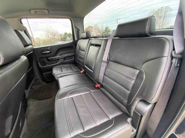🔥2015 Gmc Deanli 3500HD (39KMILES) (22s & 35s)🔥 - cars & trucks - by... for sale in STOKESDALE, NC – photo 20