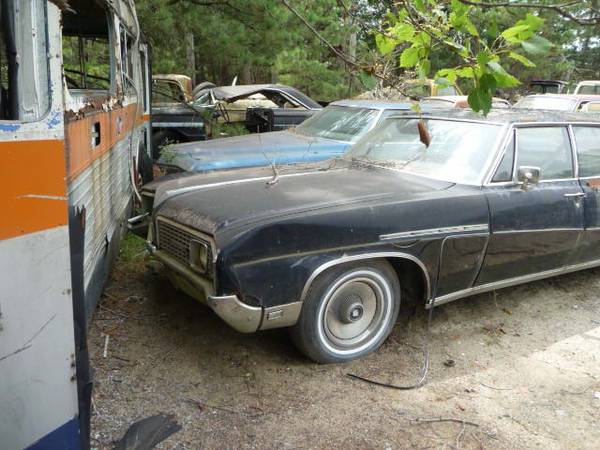 1971 BOAT TAIL BUICK RIV MOVIE CAR - cars & trucks - by owner -... for sale in Middle Island, NY – photo 9
