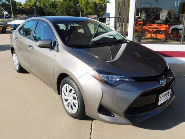 2018 Toyota Corolla LE (#7073) - cars & trucks - by dealer - vehicle... for sale in Salina, KS – photo 5