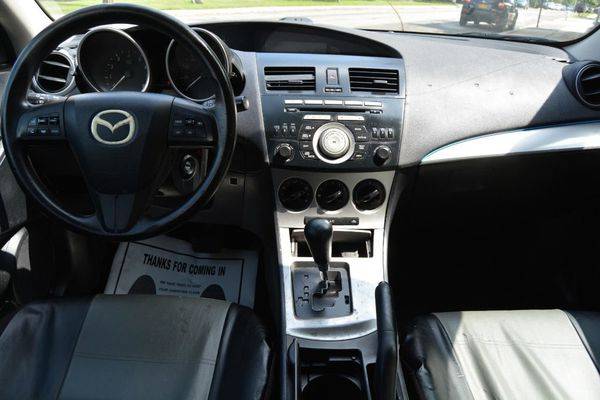2010 Mazda Mazda3 CLEAN CARFAX, AIR CONDITIONING, CRUISE CONTROL for sale in Massapequa, NY – photo 2