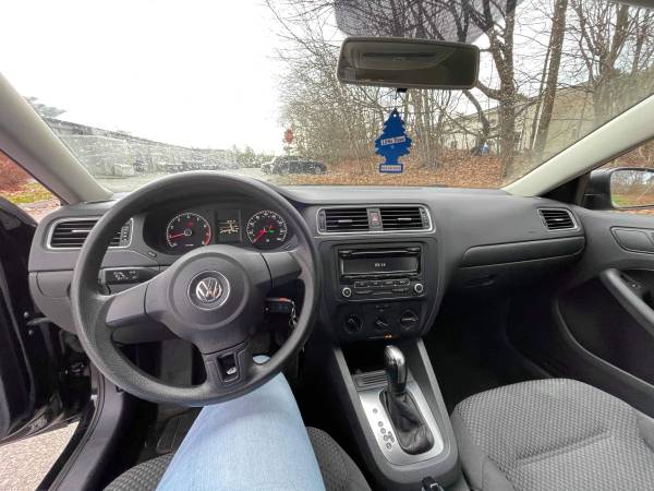 2014 Volkswagen Jetta - cars & trucks - by owner - vehicle... for sale in East Lyme, CT – photo 9