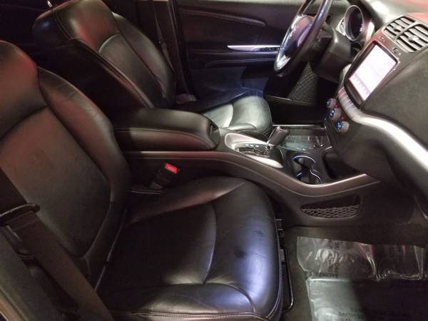 2014 Dodge Journey clean Florida title , 3 rows , just serviced ,... for sale in Miami, FL – photo 7