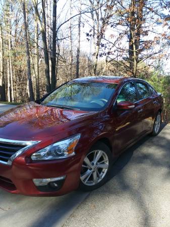 2014 Nissan Altima - cars & trucks - by owner - vehicle automotive... for sale in Green Bay, WI – photo 3