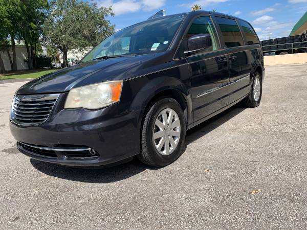 2013 Chrysler Town & Country Touring for sale in Altamonte Springs, FL – photo 5