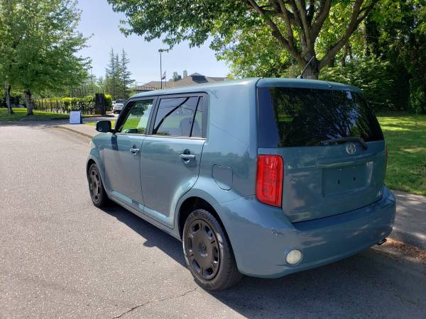 2008 Toyota scion xb 5 speed manual transmission low miles very nice for sale in Portland, OR – photo 5
