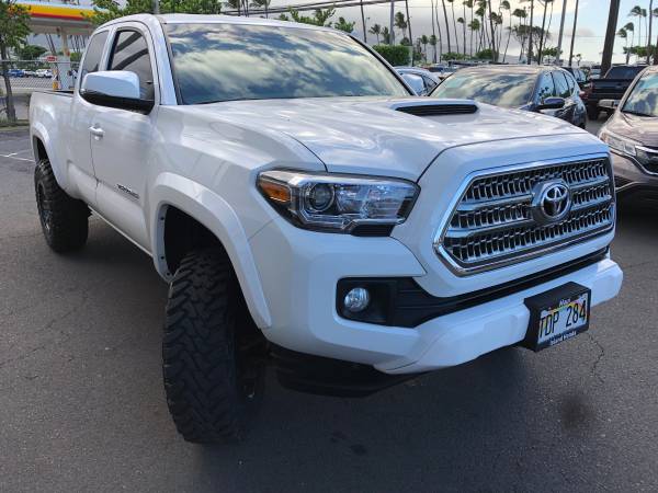 -2017 TOYOTA TACOMA-WE GOT PICKUPS! $0 DOWN (OAC)! OPEN LATE! for sale in Kahului, HI – photo 5
