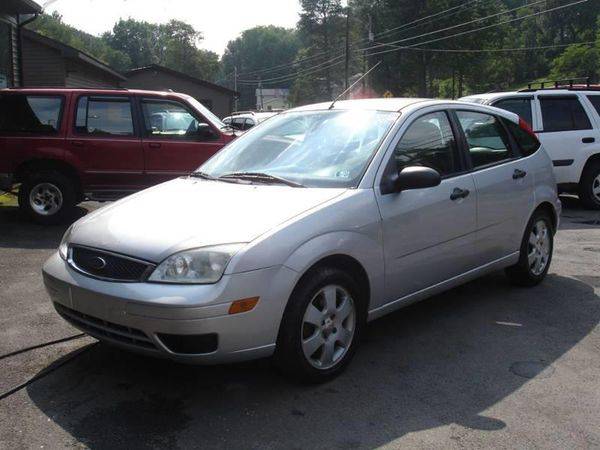 2006 Ford Focus ZX5 SE 4dr Hatchback CASH DEALS ON ALL CARS OR BYO... for sale in Lake Ariel, PA – photo 3