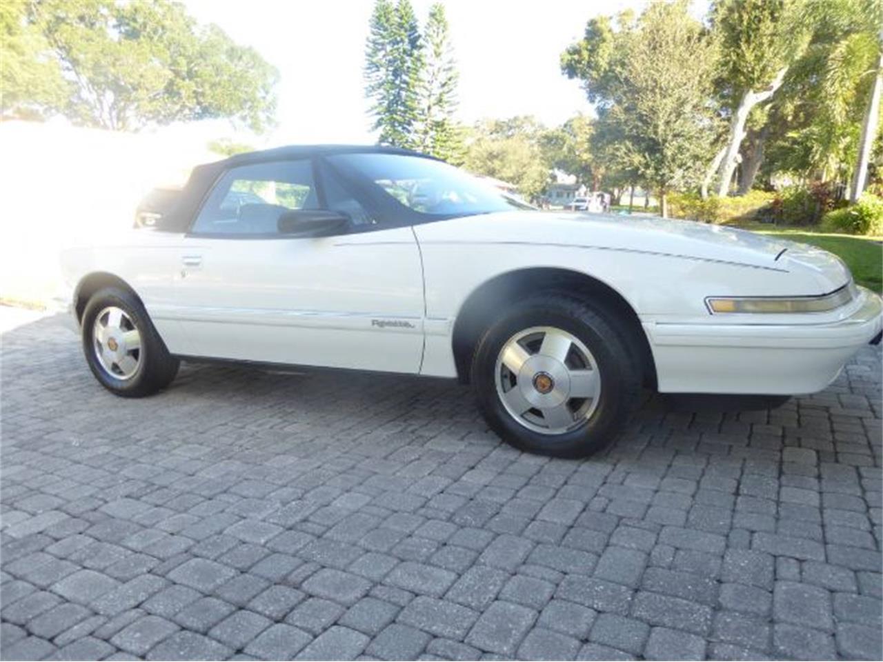1990 Buick Reatta for sale in Cadillac, MI – photo 8