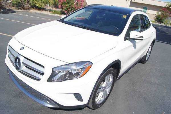 2015 Mercedes-Benz GLA GLA 250 4MATIC AWD GLA250 LOW MILES LOADED BAD for sale in Carmichael, CA – photo 3
