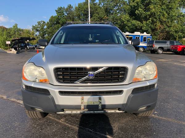 3rd Row! 2004 Volvo XC90! AWD! One Owner! Loaded! for sale in Ortonville, OH – photo 8