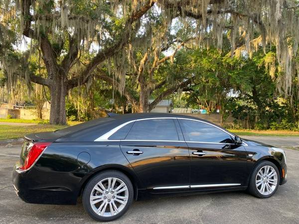 2018 Cadillac XTS 26900 OBO! LOOKS GREAT - PRICED GREAT! Clean for sale in Sanford, FL – photo 4