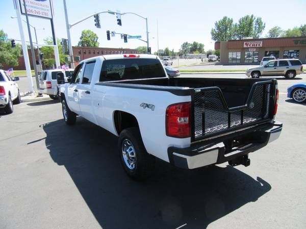 2011 Chevy Silverado 2500HD 4X4 Long Box 6.0L Gas!!! - cars & trucks... for sale in Billings, WY – photo 6