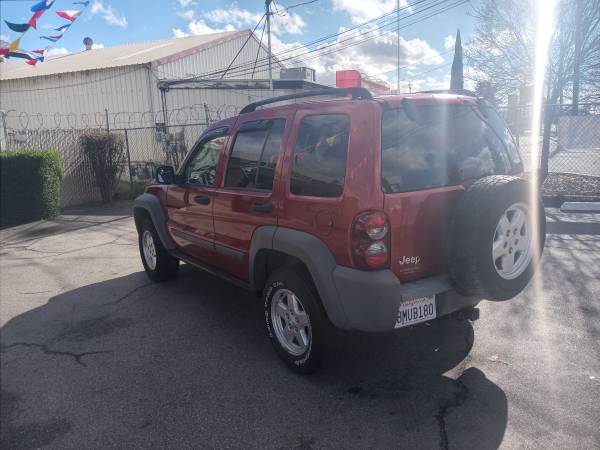 2005 Jeep Liberty OUT THE DOOR PRICE REDUCED - - by for sale in Bakersfield, CA – photo 4