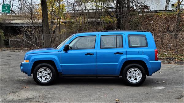2009 JEEP PATRIOT SPORT CON GPS - cars & trucks - by dealer -... for sale in Bridgeport, NY – photo 4