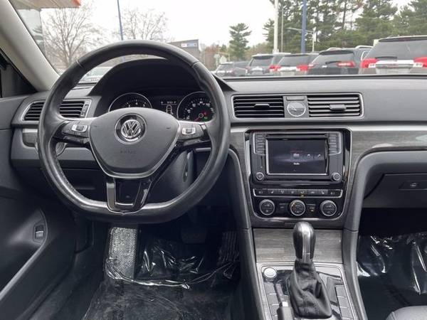 2017 Volkswagen Passat 1 8T SE - - by dealer - vehicle for sale in Wausau, WI – photo 13