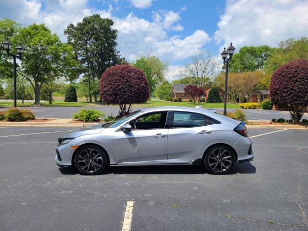 2019 honda civic hatchback - - by dealer - vehicle for sale in Cowpens, NC – photo 2
