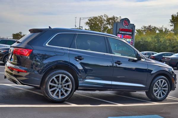 2018 *Audi* *Q7* *3.0 TFSI Premium Plus* Galaxy Blue - cars & trucks... for sale in Oak Forest, IL – photo 6