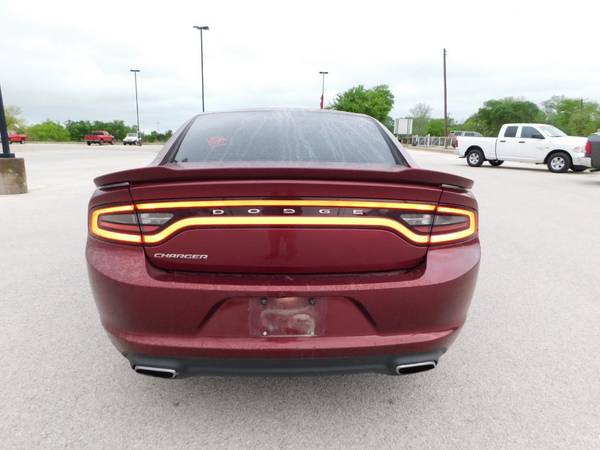 2017 Dodge Charger SE - - by dealer - vehicle for sale in Gatesville, TX – photo 3