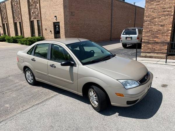 2007 Ford Focus SE - sedan - - by dealer - vehicle for sale in Addison, IL – photo 2