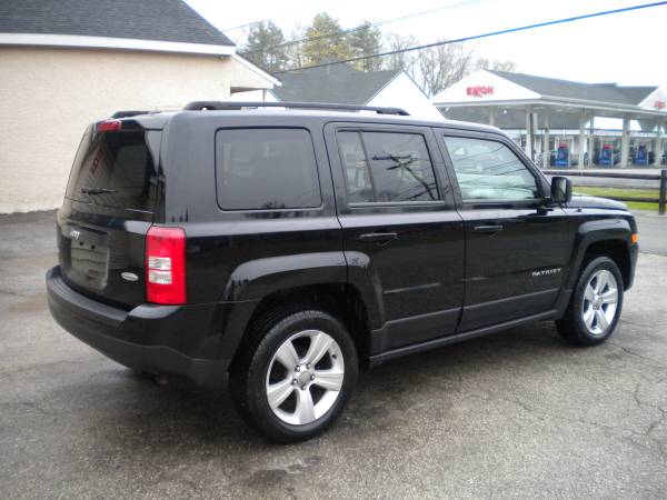 13 Jeep Patriot Latitude edition 4X4 SUV Sunroof 1 Year Warranty for sale in Hampstead, NH – photo 5
