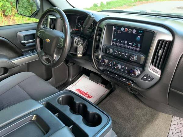 2017 Chevrolet Silverado LT 4x4 Crew Cab - We Finance ! - cars &... for sale in Tyngsboro, MA – photo 8