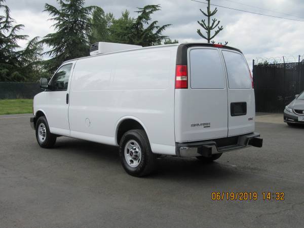 2015 GMC Savana Cargo Van*Reefer Van for sale in Eagle Creek, OR – photo 3