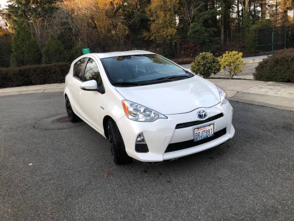 2017 Toyota Prius by owner - cars & trucks - by owner - vehicle... for sale in Kent, WA – photo 6