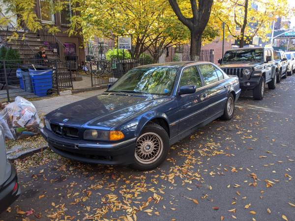 Blue BMW 1998, runs great - cars & trucks - by owner - vehicle... for sale in Brooklyn, NY – photo 5