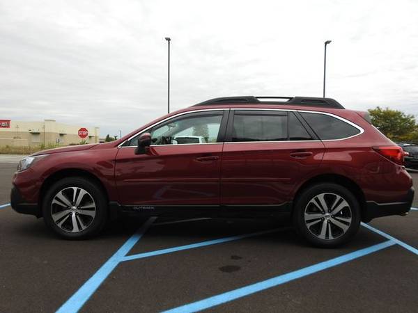 2018 Subaru Outback - Financing Available! - cars & trucks - by... for sale in Fishers, IN – photo 4
